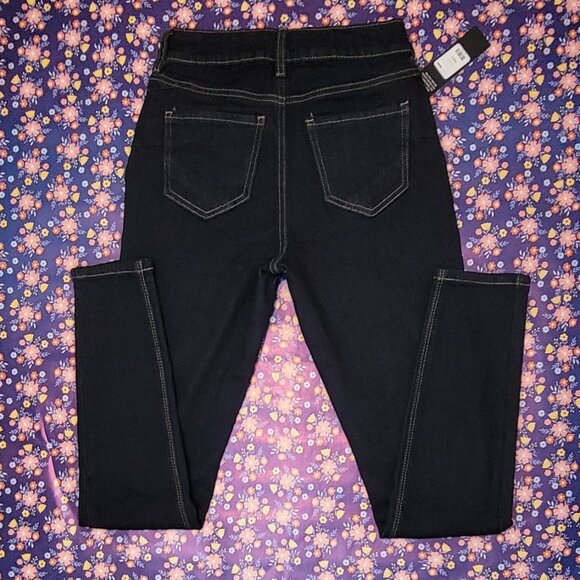 Dark Wash Skinny Jeans NWT - Picture 8 of 12
